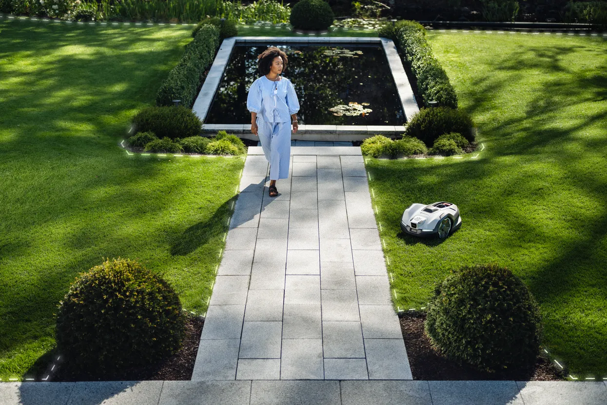 ROBOT HUSQVARNA AUTOMOWER 405 VE NERA 6