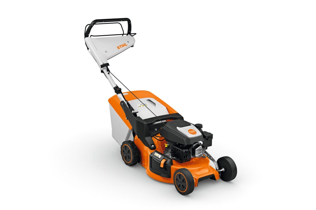TONDEUSE THERMIQUE STIHL RM 248T
