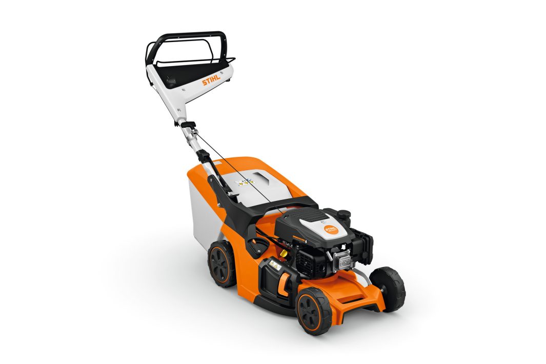 TONDEUSE THERMIQUE STIHL RM 443 V