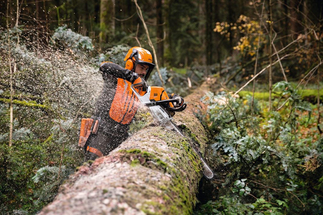 TRONCONNEUSE STIHL MS 500 I BONHOMME