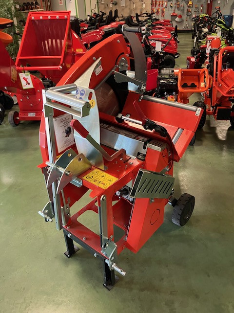 IMG_3074 SCIE A BUCHE (2)